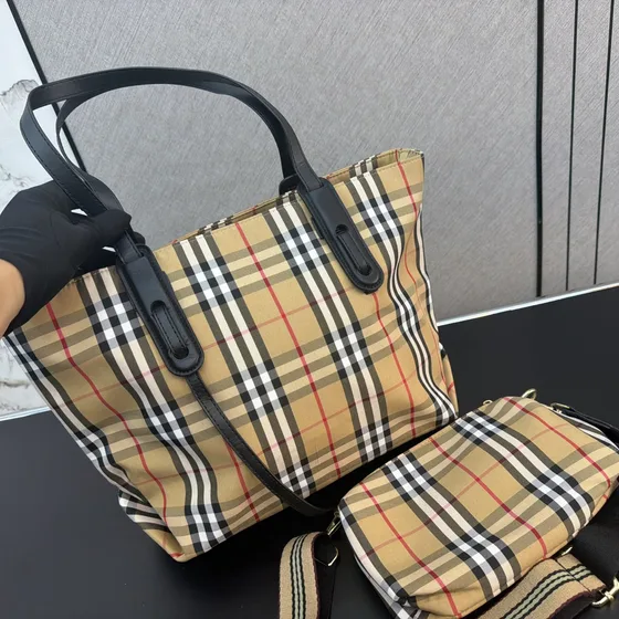 Burberry Vintage Check Tote Bag With Pouch Archive Beige Tote Bag