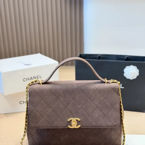 Chanel Asa superior Bolso solapa Negro Bolso solapa