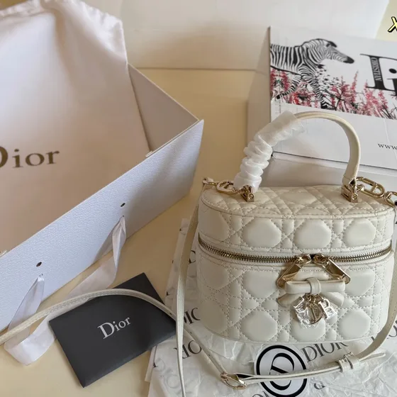Dior Lady Dior Vanity Case Blanco Asa superior