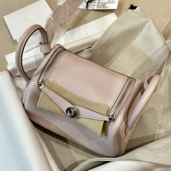 Hermes Mini Lindy Light Розовый Crossbody