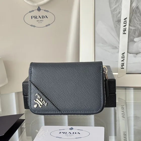 Prada Saffiano Pelle Zip Card Holder Dark Grigio Card Holder