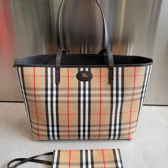 Burberry Vintage Check Tote Bag Beige Tote Bag