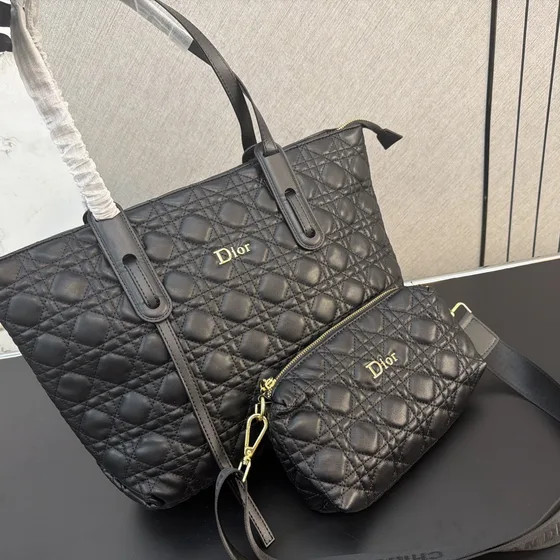 Dior Dior Toujours Tote Hitam Tote Bag