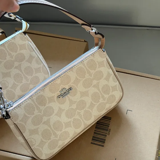 Coach Nolita 19 Bianco/Beige Borsa a spalla