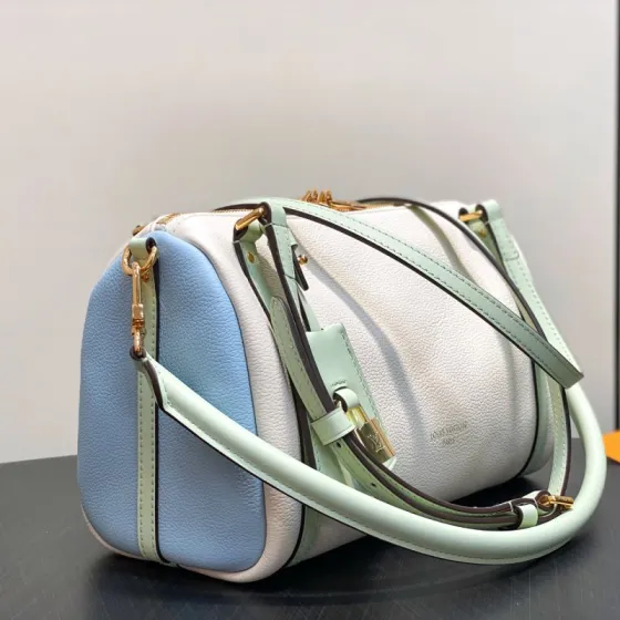 Louis Vuitton Express White Multicolor 17 x 13 x 26 cm travel