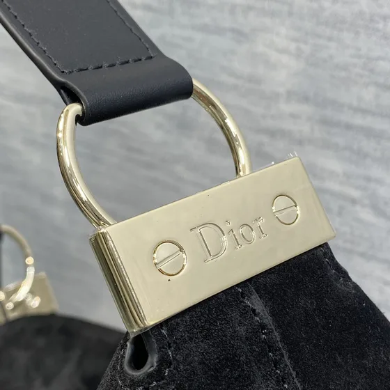 Dior Dior Замша Hobo With Dior Charm Strap Чёрный Hobo
