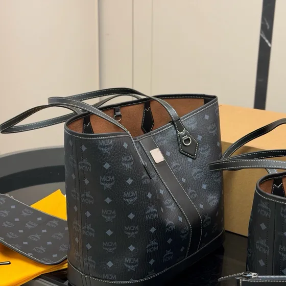 MCM Toni Shopper Nero Borsa tote