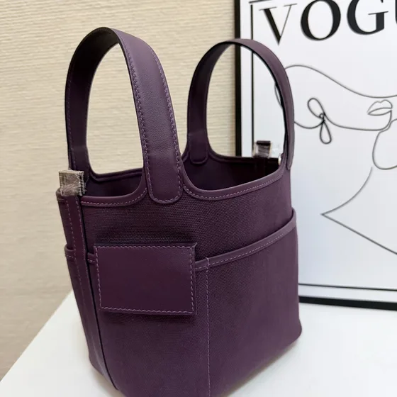 Hermes Picotin Lock Deep Lila Henkel