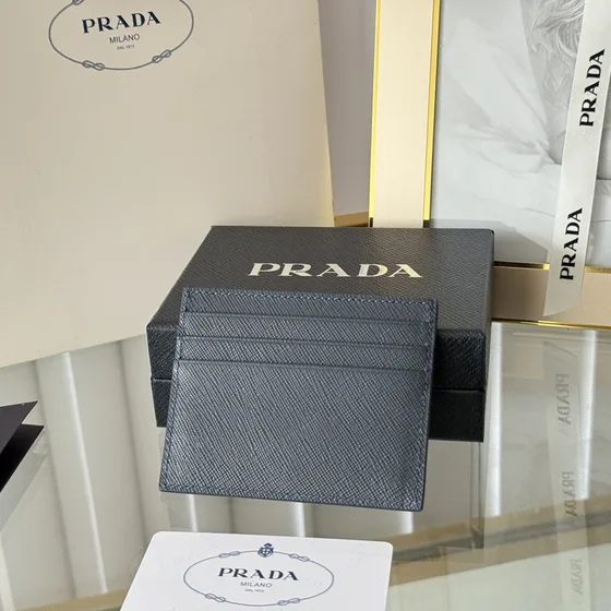 Prada Saffiano Кожа Card Holder Чёрный Card Holder