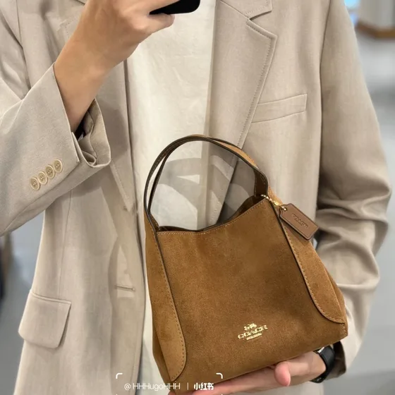 Coach Hadley Hobo 21 Coklat Hobo