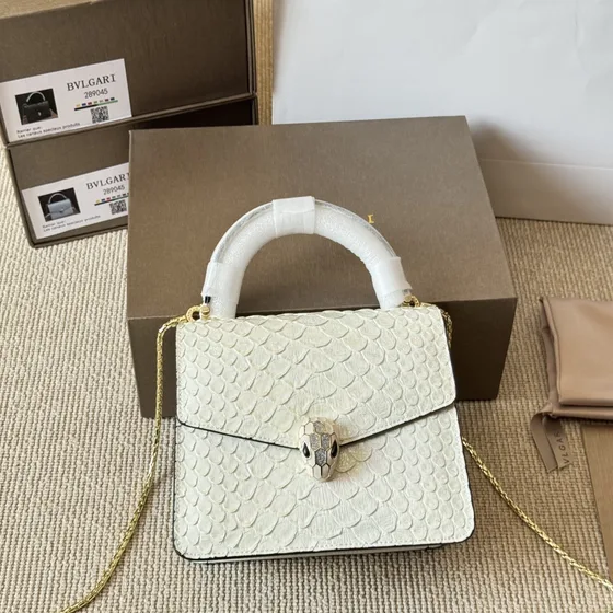 Bvlgari Serpenti Forever Topphandtag Bag Vit Topphandtag
