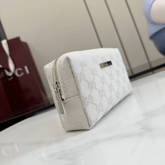 Gucci Gg Cosmetic Pouch Beige Pouch