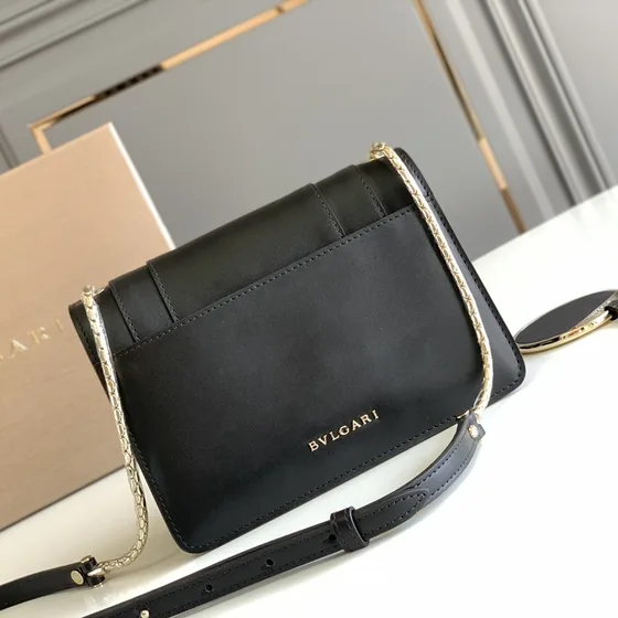Bvlgari Serpenti Forever Crossbody Bag أسود Crossbody