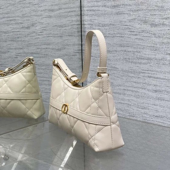 Dior Miss Caro Mini Hobo Bag With Chain Bianco Hobo