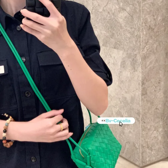 Bottega Veneta Mini Camera Bag Parakeet Verde Crossbody