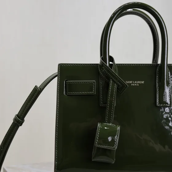YSL Sac De Jour Nano Dark Verde Alça superior