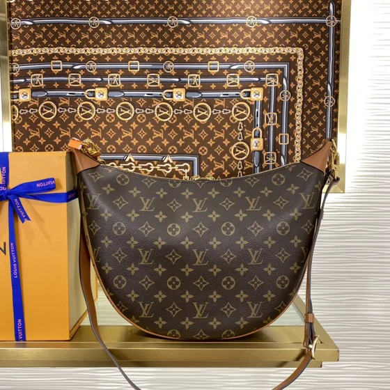 Louis Vuitton Loop Hobo Monogram Brun Hobo