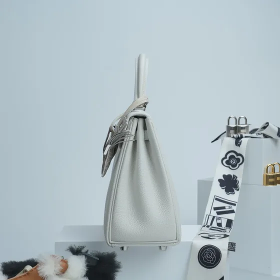 Hermes Kelly Beyaz Üst sap