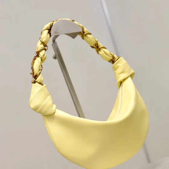YSL Padded Knot Hobo Bag Pastel أصفر Hobo