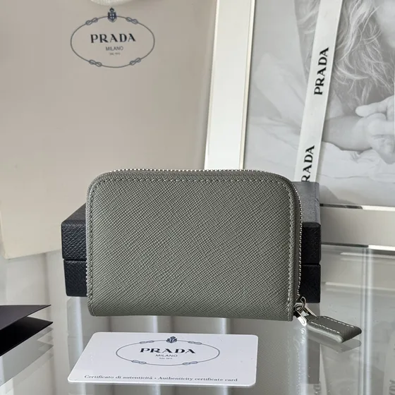 Prada Saffiano Leder Zip Card Holder Grau Card Holder