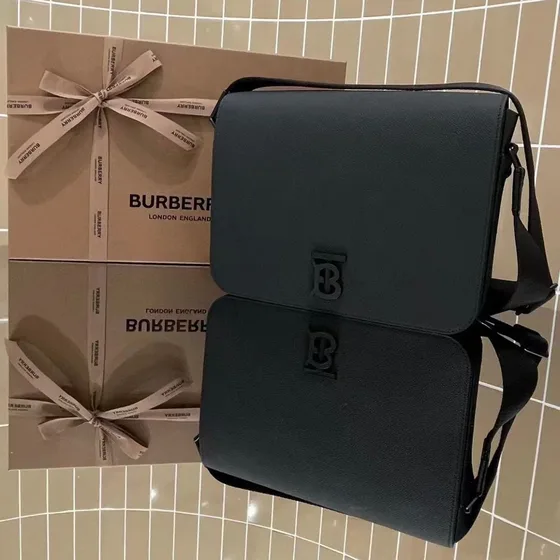 Burberry Small Alfred Borsa messenger Nero Crossbody