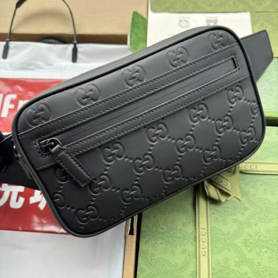 Gucci 771422 Negro crossbody