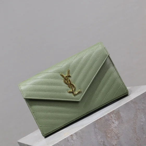 YSL Cassandre Matelassé Chain Cartera Light Sage Verde Woc