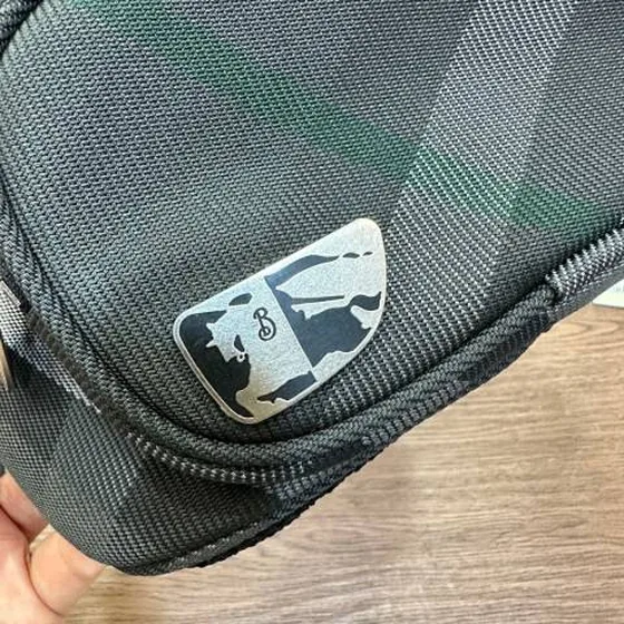 Burberry Nero 27 x 7 x 14cm crossbody