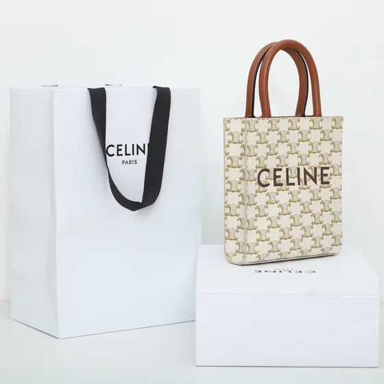 Celine Triomphe قماش Mini Vertical Cabas أبيض Tote Bag
