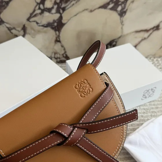 Loewe Gate Small Crossbody Bag Coklat Crossbody