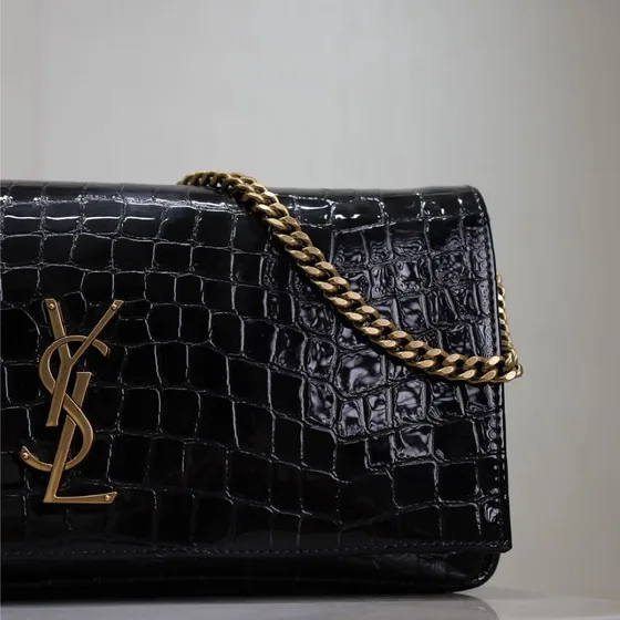 YSL Cassandre Chain Carteira Preto Woc