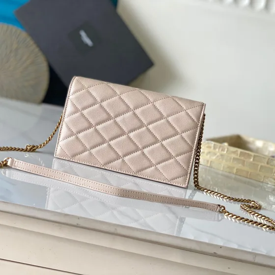 YSL Cassandre Envelope Chain Tegnebog Beige Woc