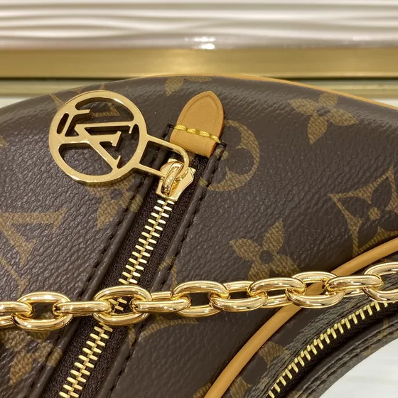 Louis Vuitton Loop Brun Skulderveske
