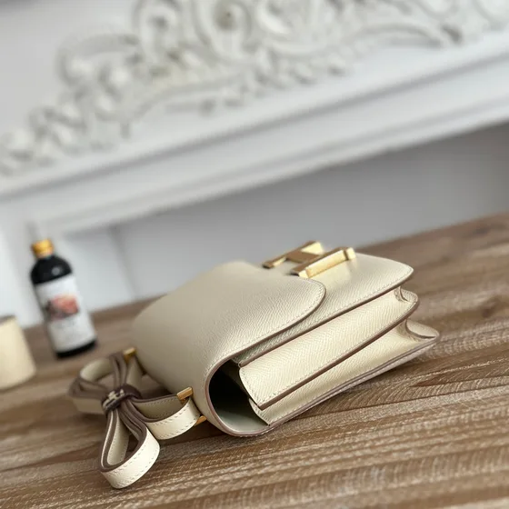 Hermes Constance Crème Blanc Crossbody