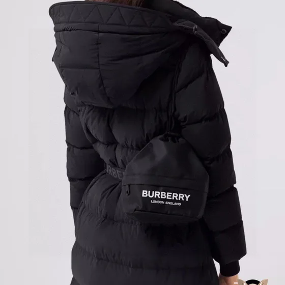 Burberry Logo Print Drawstring Etui Sort Etui