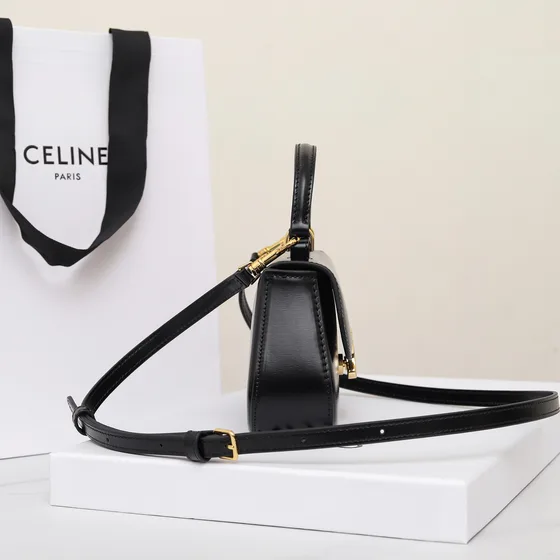Celine Triomphe Đen Top Handle