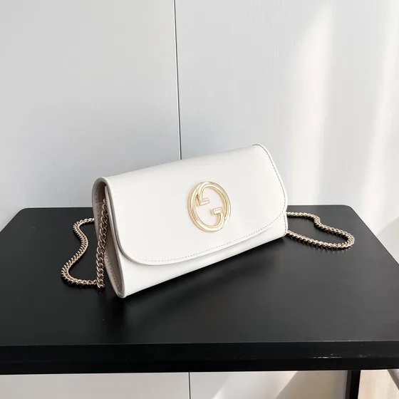 Gucci Interlocking G Chain Wallet Putih 21/10.5cm Woc