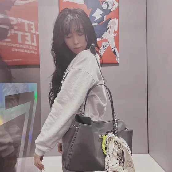 Balenciaga Dark Kelabu Tote Bag