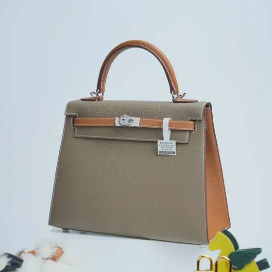 Hermes Kelly Etoupe Brown With Gold Trim Top Handle