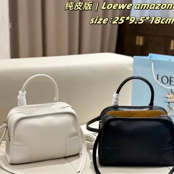 Loewe Amazona Black White 25 9 5 18cm Top Handle