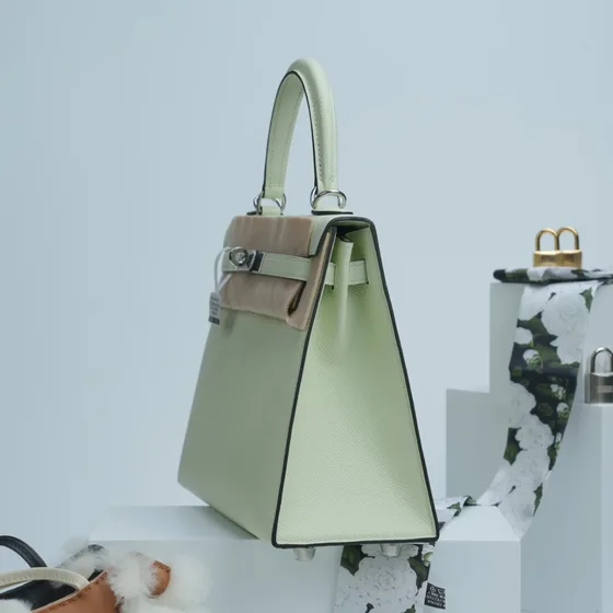Hermes Kelly 28 Light Grøn 28cm Tophåndtag