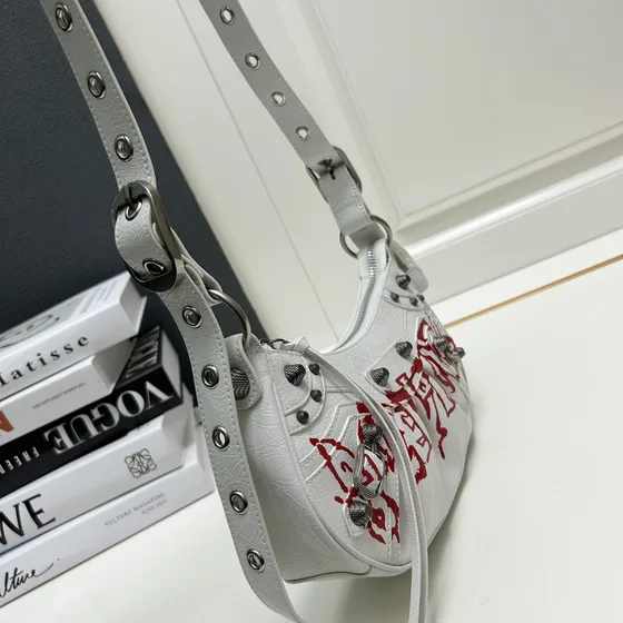 Balenciaga Le Cagole Sac épaule Graffiti Blanc Sac épaule