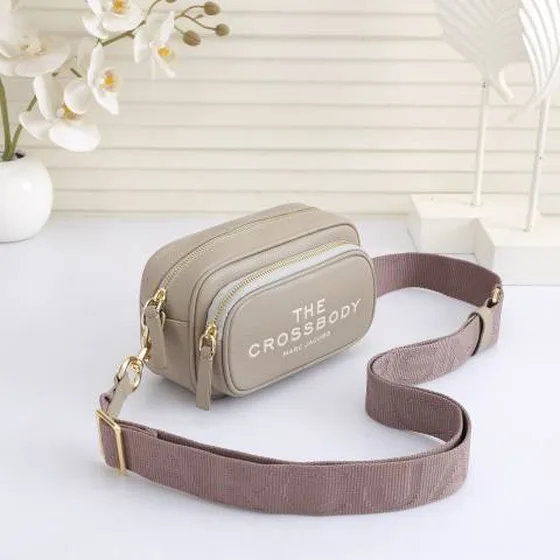 Marc Jacobs The Crossbody Taupe
