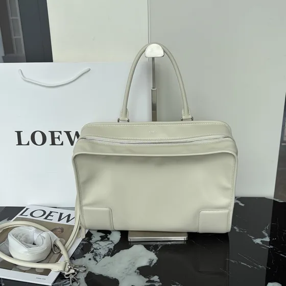 Loewe Amazona Bag White Top Handle