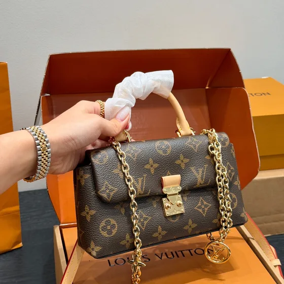 MCM Nano Madeleine Monogram Brun Crossbody