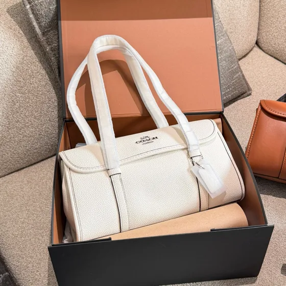 Coach Heritage Turnlock Shoulder Bag Multicolor Collection Includes White O Shoulder Bag