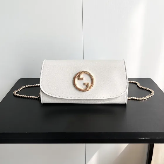 Gucci Interlocking G Chain Wallet Putih 21/10.5cm Woc