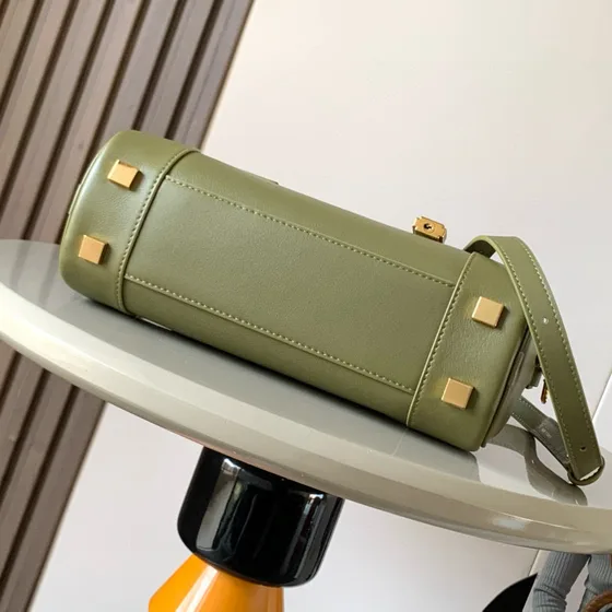 Loewe Amazona 23 Avocado Verde 23*11*9cm Alça superior