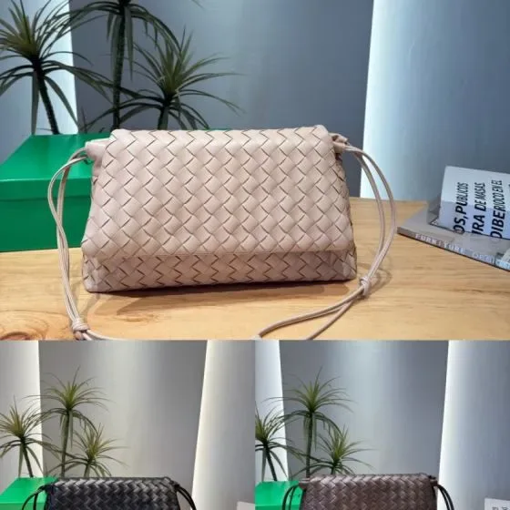 Bottega Veneta Pouch Beige Crossbody