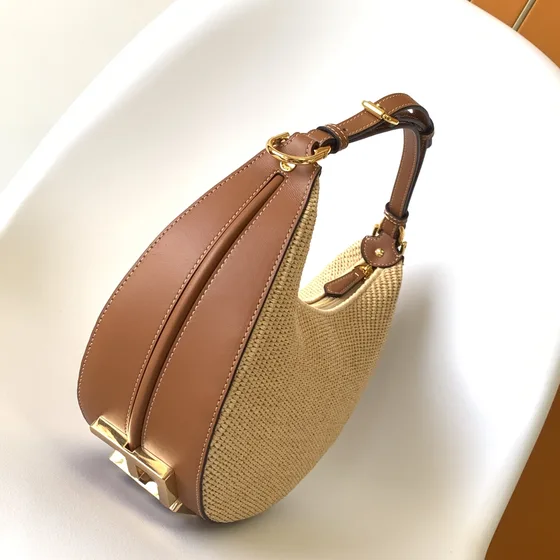 Fendi Medium Le C ur Bag Raffia Calfskin Beige Brown Hobo